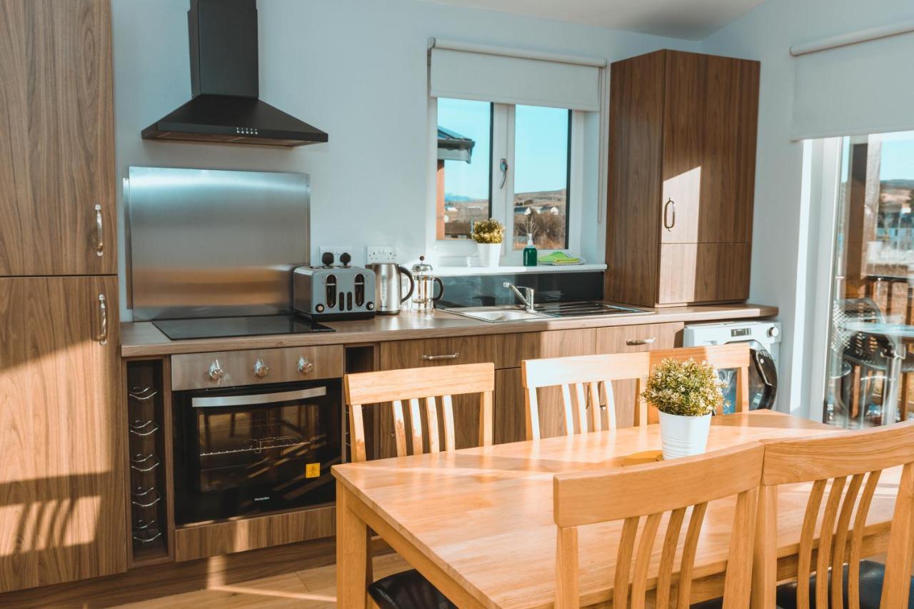 Broadford Lodges Skye Экстерьер фото