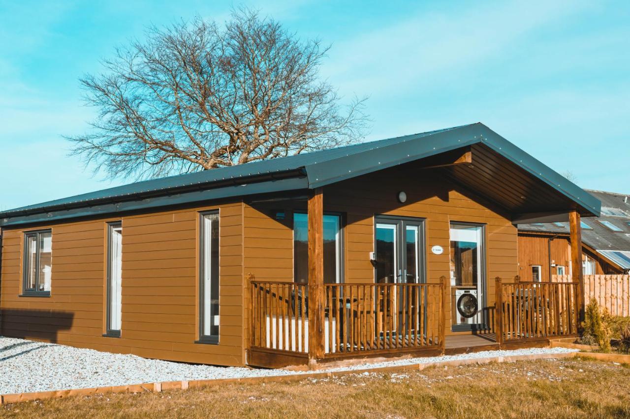 Broadford Lodges Skye Экстерьер фото