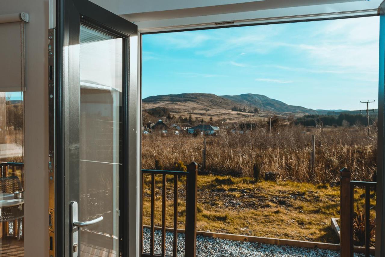 Broadford Lodges Skye Экстерьер фото