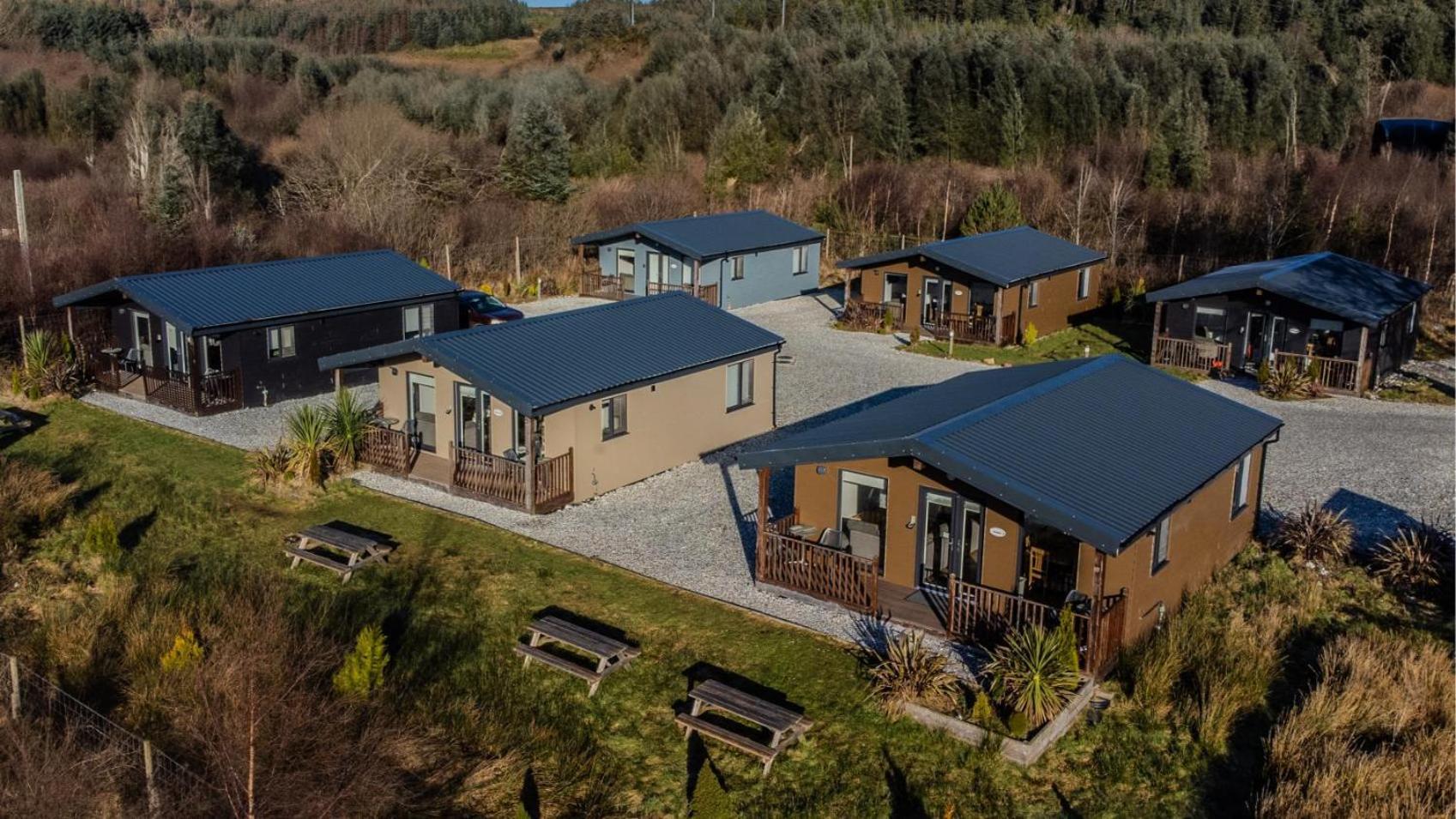 Broadford Lodges Skye Экстерьер фото