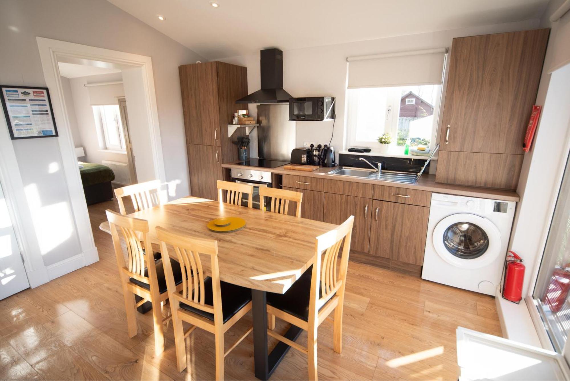 Broadford Lodges Skye Экстерьер фото