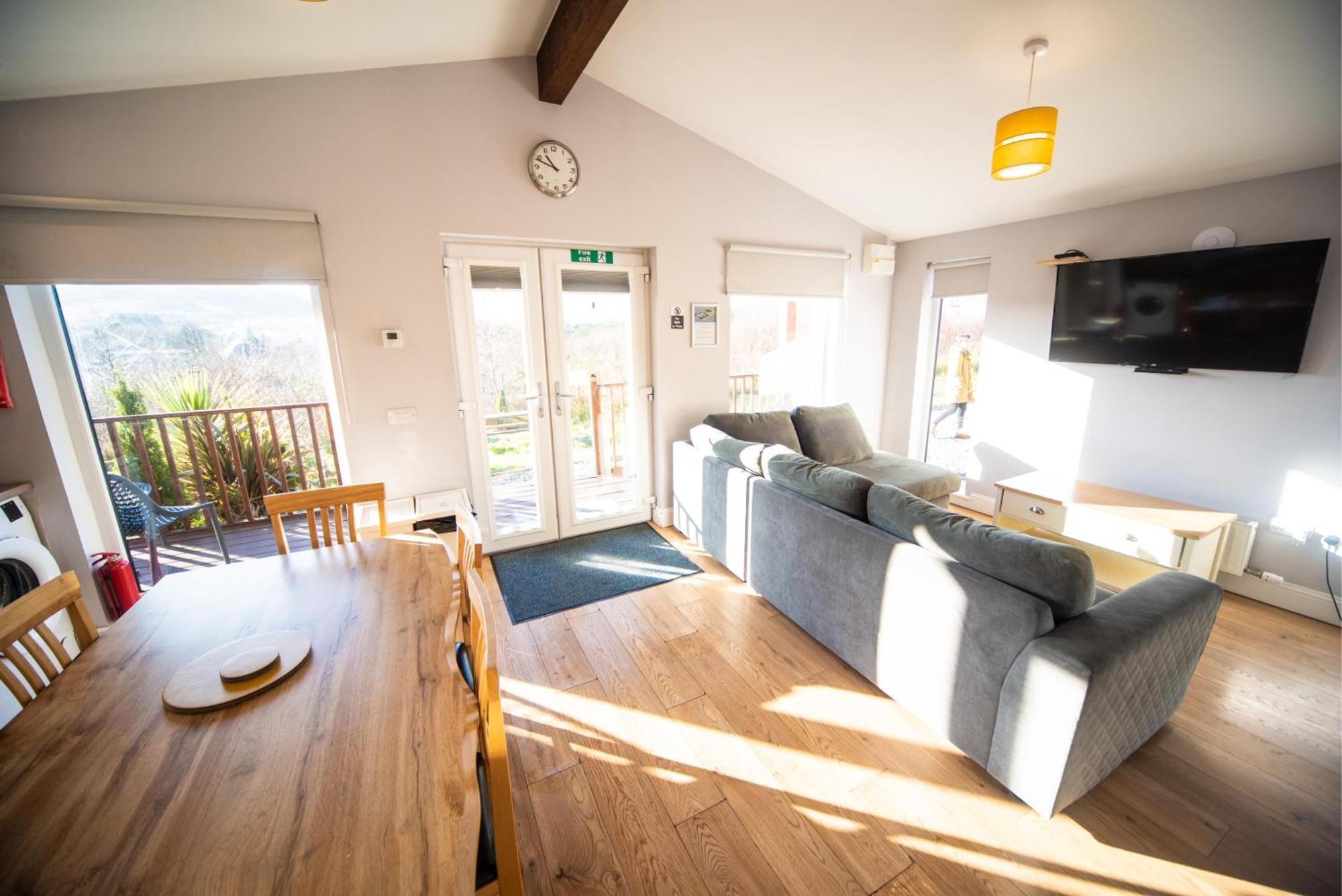 Broadford Lodges Skye Экстерьер фото